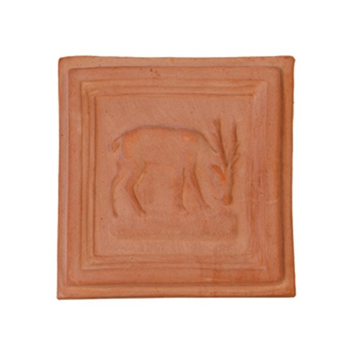 Mattonella con cervo in terracotta | Terrecotte Cestenoli