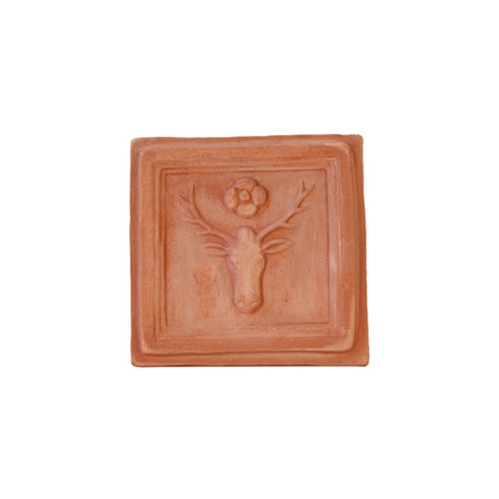 Mattonella con cervo in terracotta | Terrecotte Cestenoli