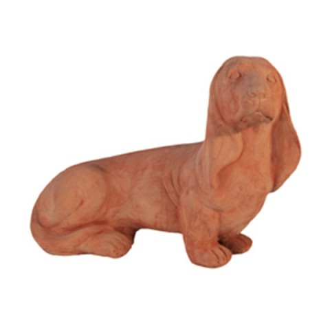 Bassethound in terracotta