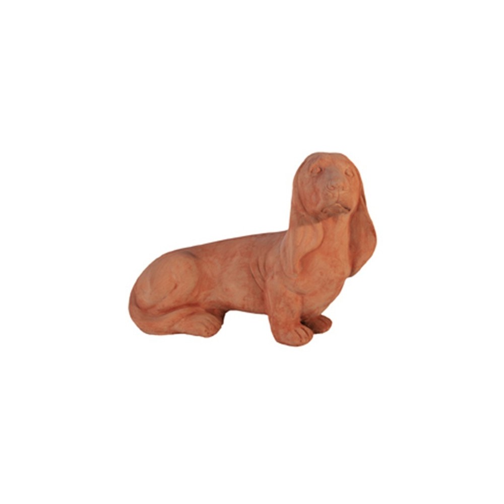 Bassethound in terracotta