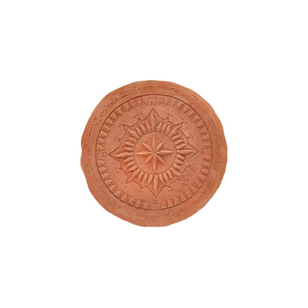 Compass Rose in terracotta