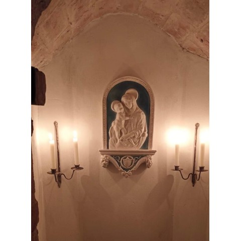 Madonna con Base Lavorata Smaltata Colorata in Ceramica 2