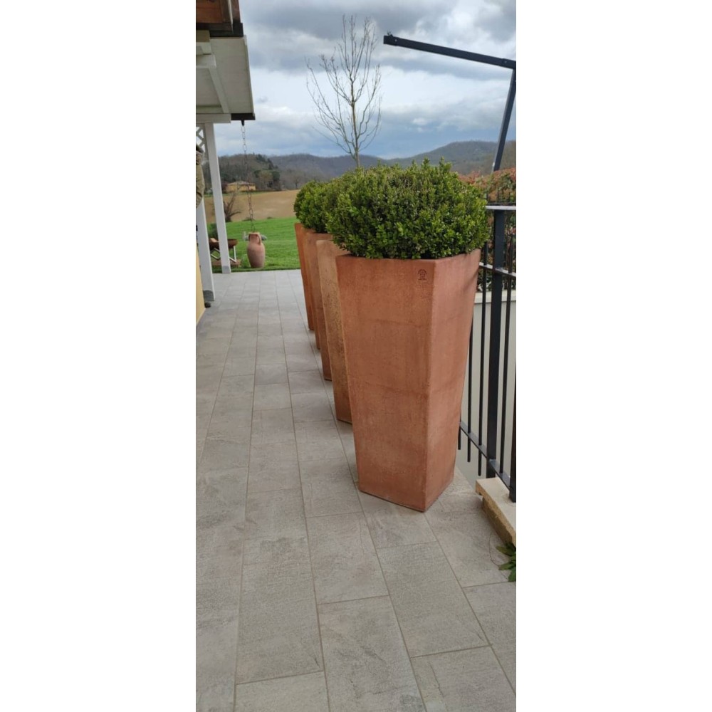 vaso quadrato liscio in terracotta d'Impruneta fatto a mano, shop online!