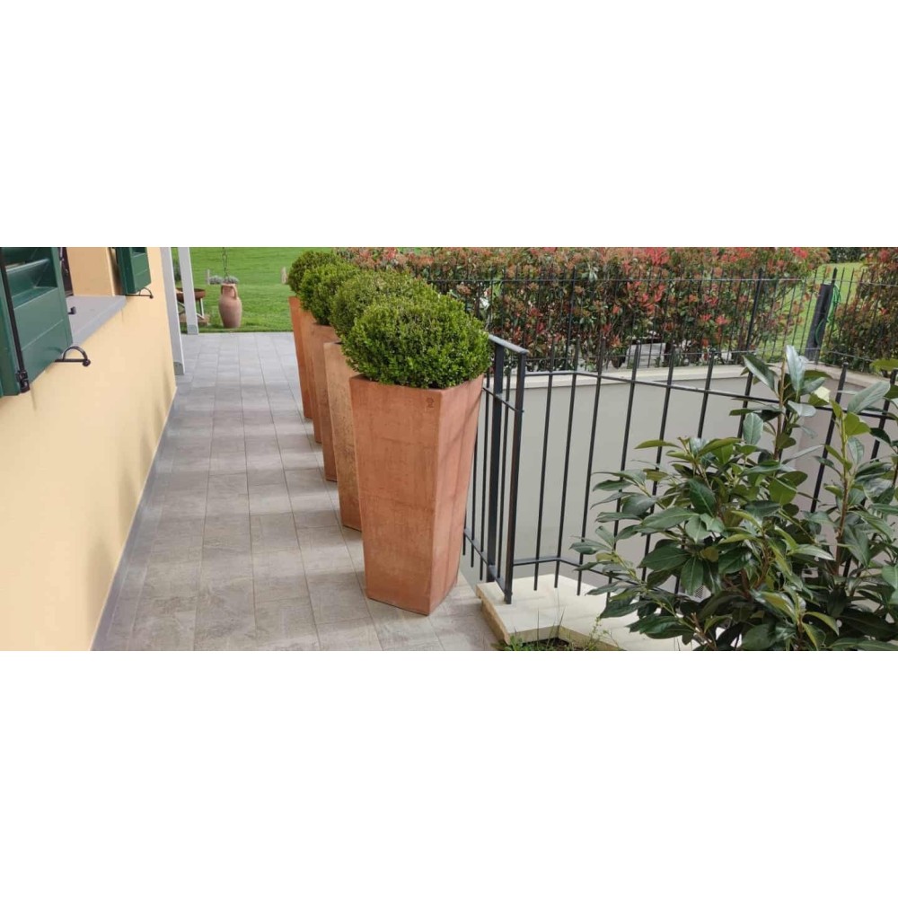 vaso quadrato liscio in terracotta d'Impruneta fatto a mano, shop online!