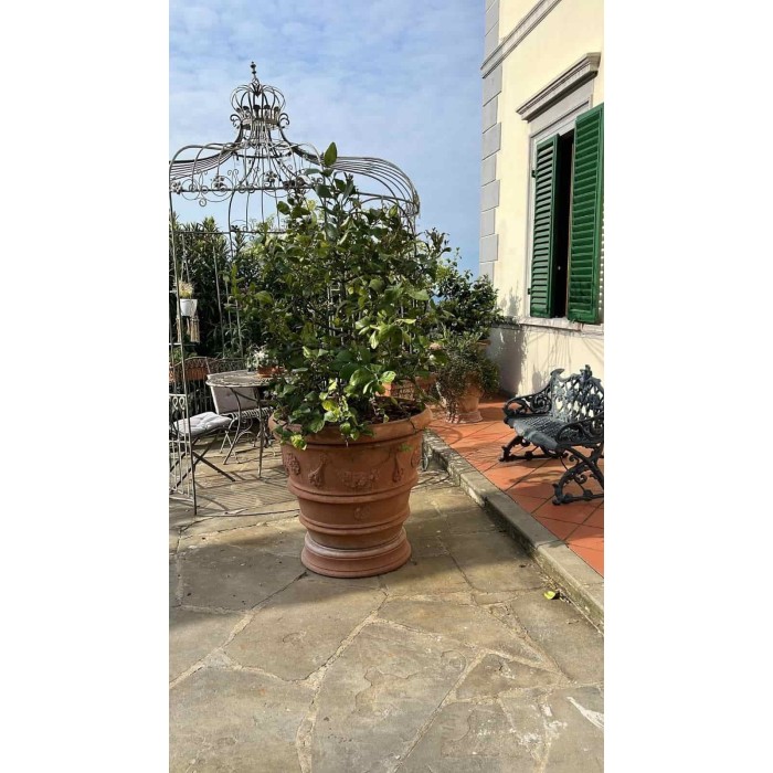 vaso festonato con rosone in terracotta d'Impruneta, shop online!