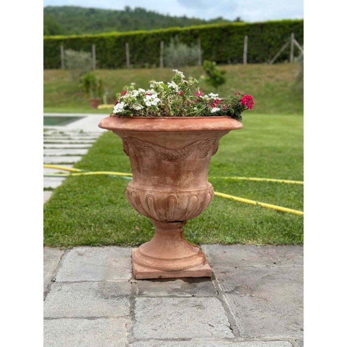 Vaso a calice festonato in terracotta fatto a mano | Terrecotte Cestenoli