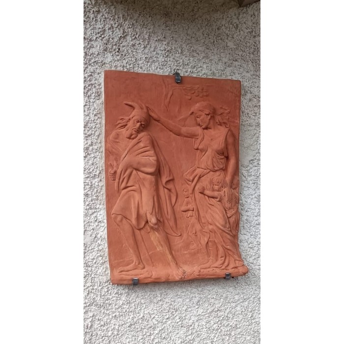 Pannello della abbondanza che scaccia l'avaro in terracotta | Terrecotte Cestenoli